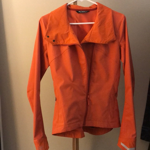 Arc'teryx Jackets & Blazers - Arcteryx A2B bike commuter jacket.